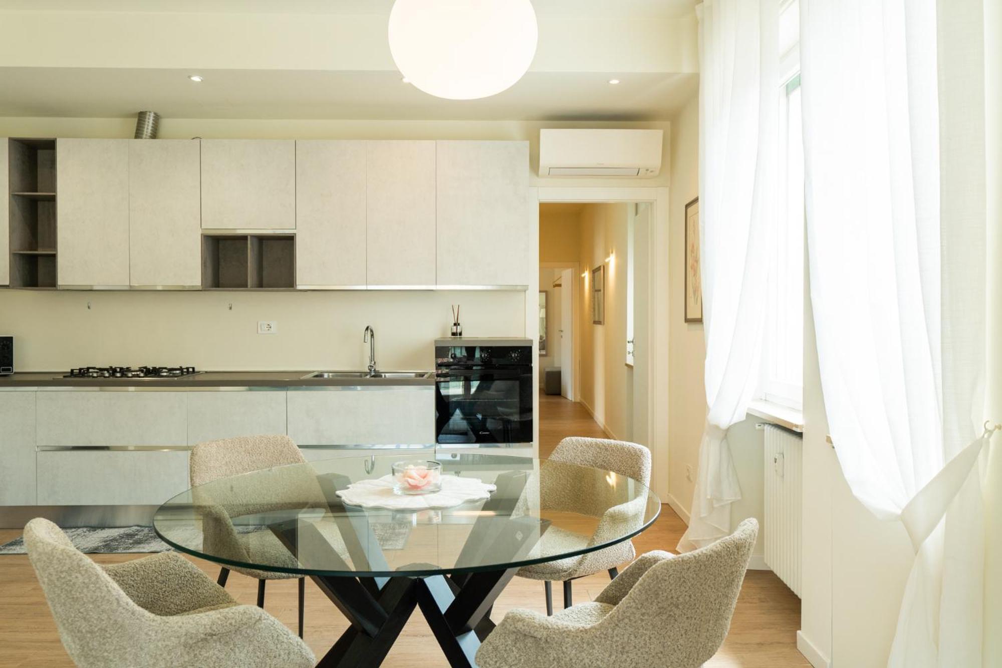 Domus Verona - Ampia Residenza Filippini A Pochi Passi Dall'Arena מראה חיצוני תמונה