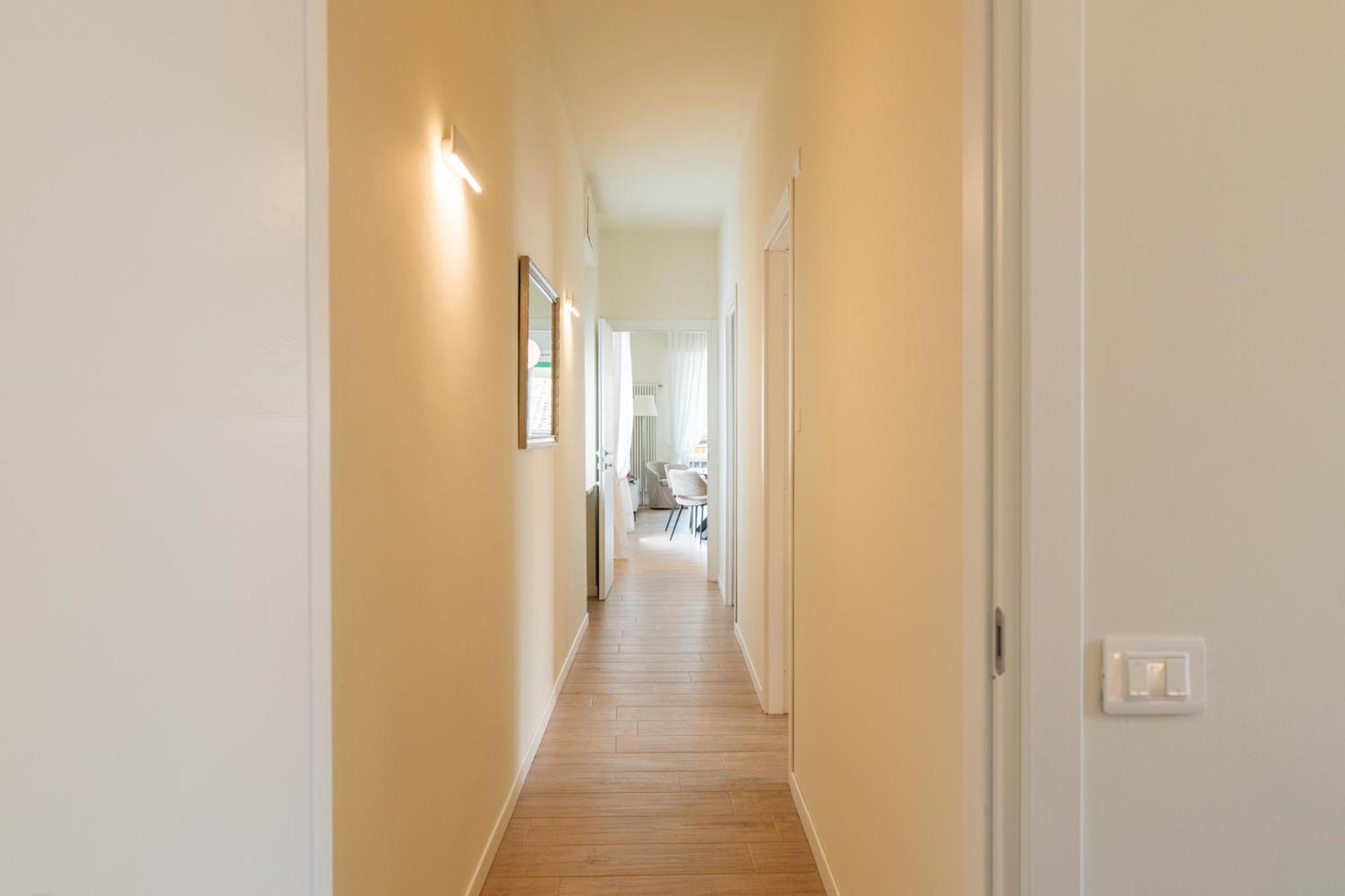 Domus Verona - Ampia Residenza Filippini A Pochi Passi Dall'Arena מראה חיצוני תמונה