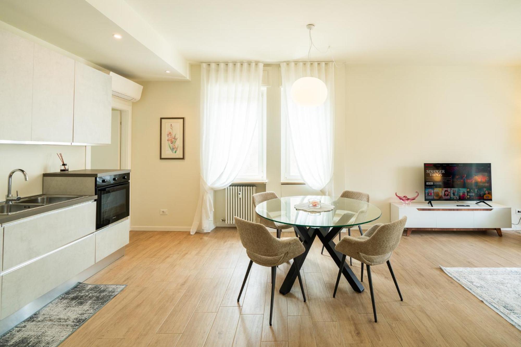 Domus Verona - Ampia Residenza Filippini A Pochi Passi Dall'Arena מראה חיצוני תמונה